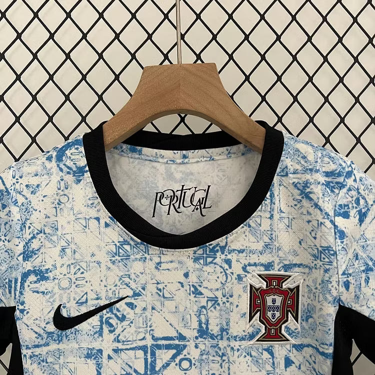 Kit Enfant Portugal Extérieur 2025